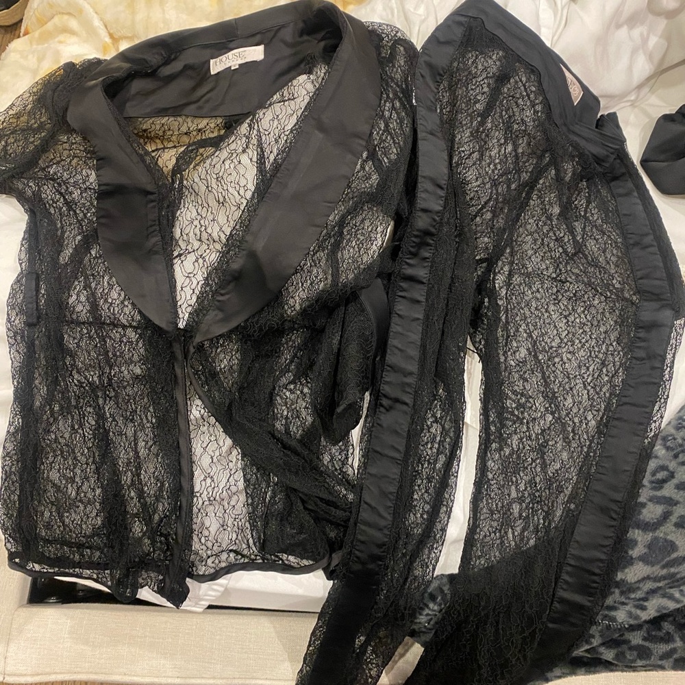 Lace set